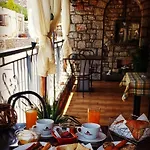 Guestrooms Ξενοδοχείο με διαμερίσματα 3*