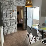 Ξενοδοχείο με διαμερίσματα Guestrooms Κοκκάλα