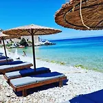 Guestrooms 3* Κοκκάλα