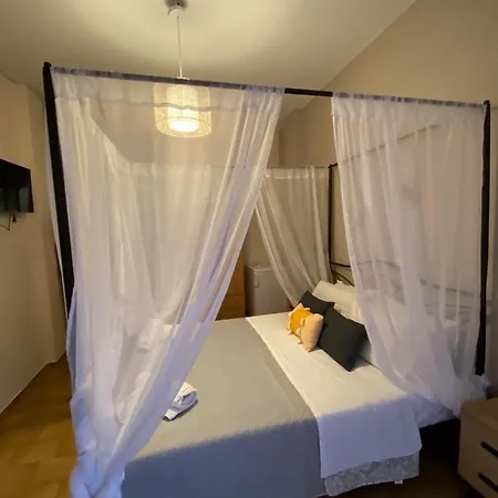 Aparthotel Guestrooms Kokkala