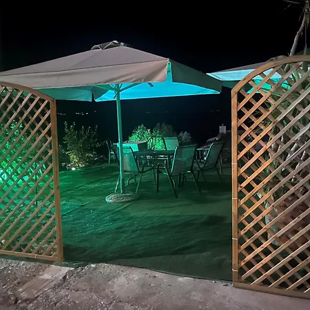 Guestrooms Apartmanhotel 3*