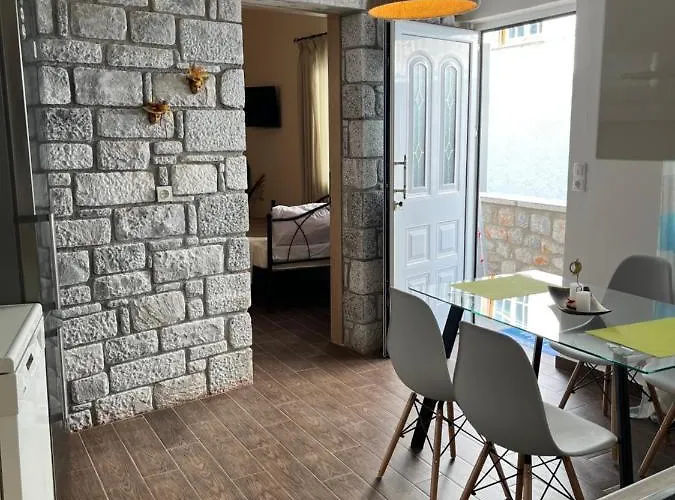 Ξενοδοχείο με διαμερίσματα Guestrooms Κοκκάλα