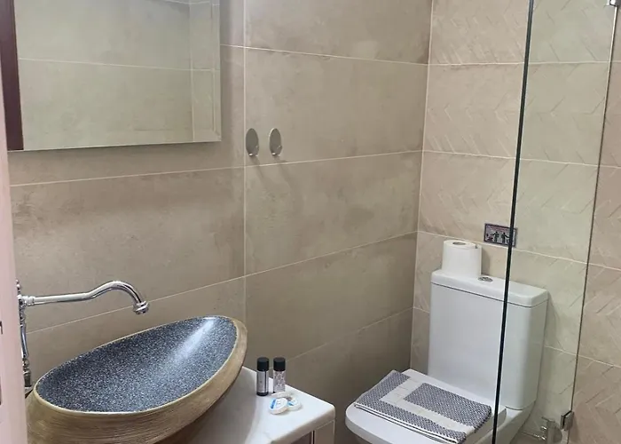 מלון דירות Guestrooms 3*