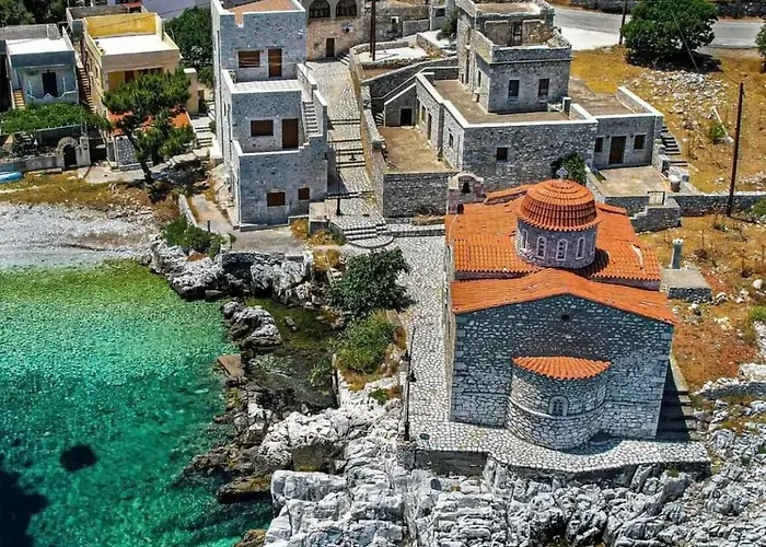 Guestrooms Ξενοδοχείο με διαμερίσματα 3*